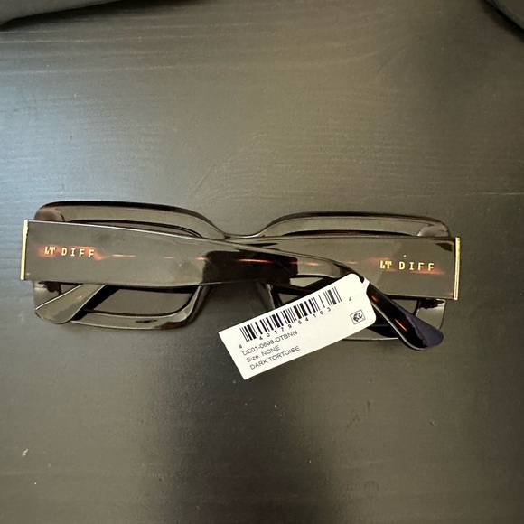 Diff Sunglasses - Picture 7 of 9